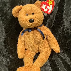 Rare Fuzz bear with errors