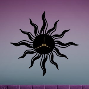Wanduhr Sonne aus Metall: Moderne Boho Home Decor