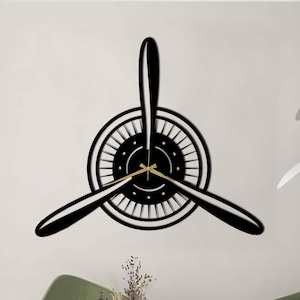 Vintage Propeller Metal Wall Clock: Aviation Engine Turbine Art
