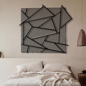 Geometric Metal Line Art: Modern Wall Decor