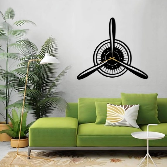 Vintage Propeller Metal Wall Clock: Aviation Engine Turbine Art