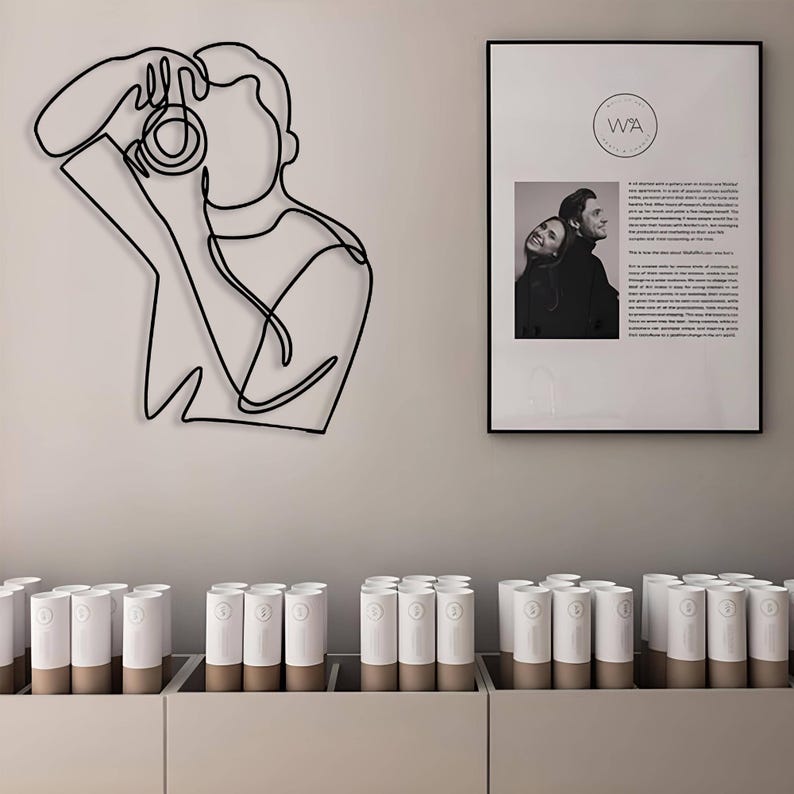 Photographers Metal Line Art, Photographer Man Art, Cameraman Figure