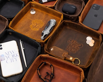Leather catchall tray gift, leather storage tray, custom entryway tray, mens gift, leather valet tray, desk organizer anniversary gift