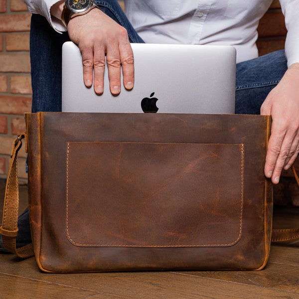 Lawyers laptop briefcase, doctor messenger bag, leather shoulder bag, mens crossbody bag, leather work bag, mens satchel, gift for him