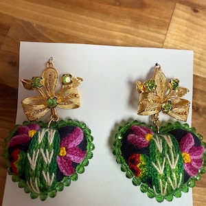 Hand-embroidered heart earrings, traditional Mexican earrings, filigree earrings, Mexican crafts, cactus earrings, mexican earring