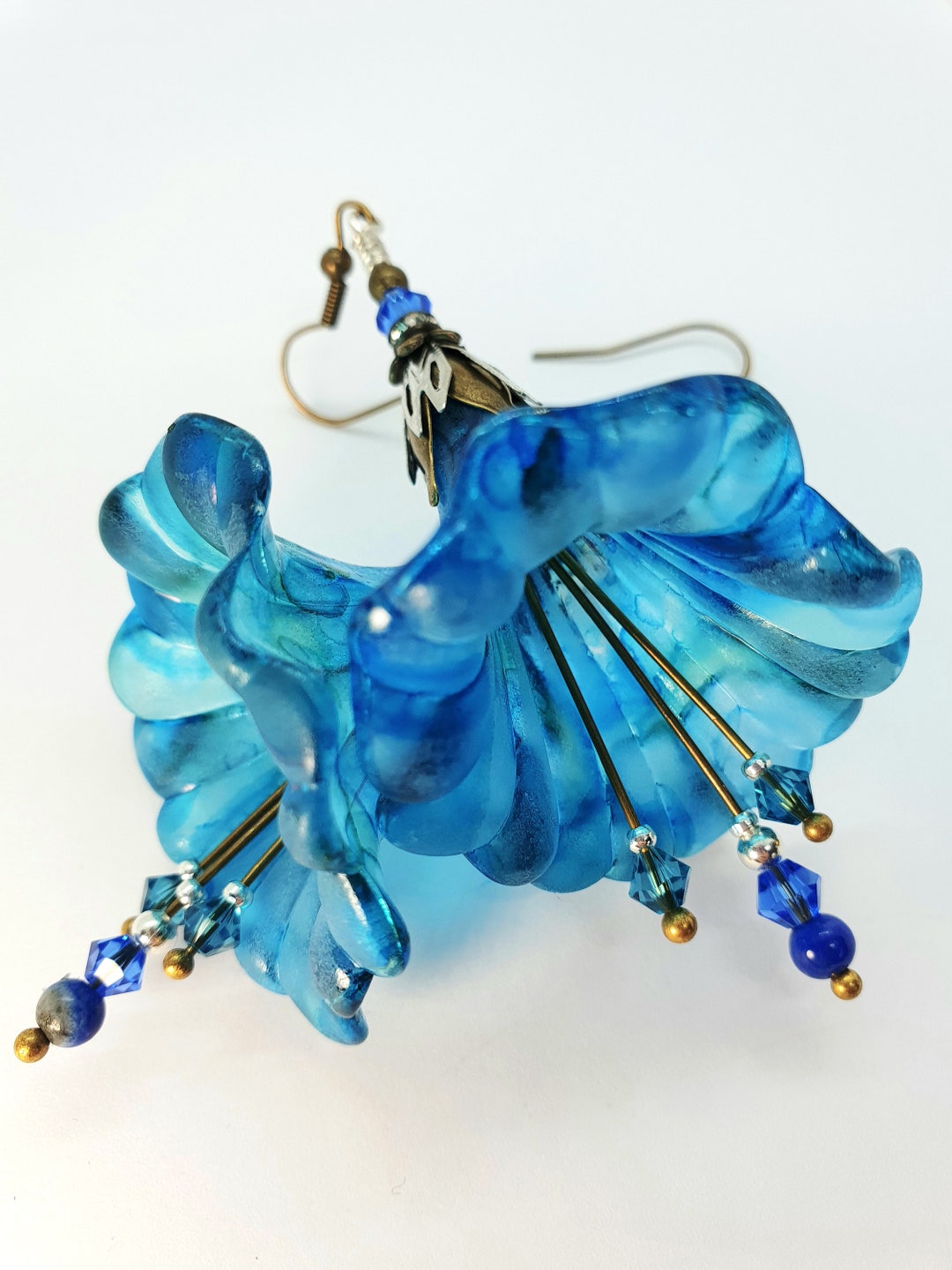 Humongous Tiki Flower Earrings (Blue) main image 1