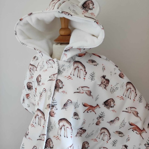 Ponchos evolutifs bébé/enfant.Shoftshell imprime doublé Pilou.Sur commande fait main en france