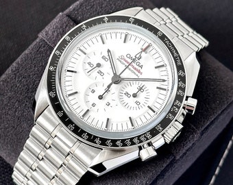 Omega Speedmaster Professional Moonwatch quadrante bianco NUOVA RILASCIO 2024 Cal 3861 310.30.42.50.04.001