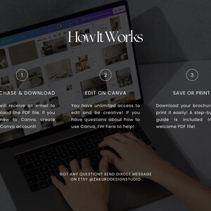 Op de afbeelding: Een laptopscherm met een handleiding voor het bewerken van een brochure op Canva. De handleiding is onderverdeeld in drie stappen: kopen en downloaden, bewerken op Canva en opslaan of afdrukken. Het scherm bevat ook een bericht om contact op te nemen met de verkoper op Etsy voor eventuele vragen.