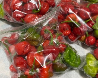 Red Sweet Pepper Bag grown in Florida. Bag contains 15-20 peppers. (Aji Cachucha)