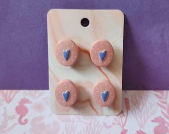 Imanes circulares rosas con corazones morados claros (juego de 4)