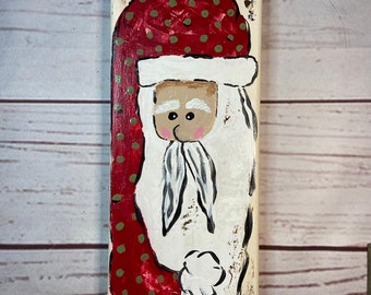 Hand Painted Santa Face Wood Wall Art: Whimsical Christmas Decor