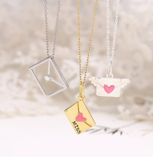 Love store pendant design