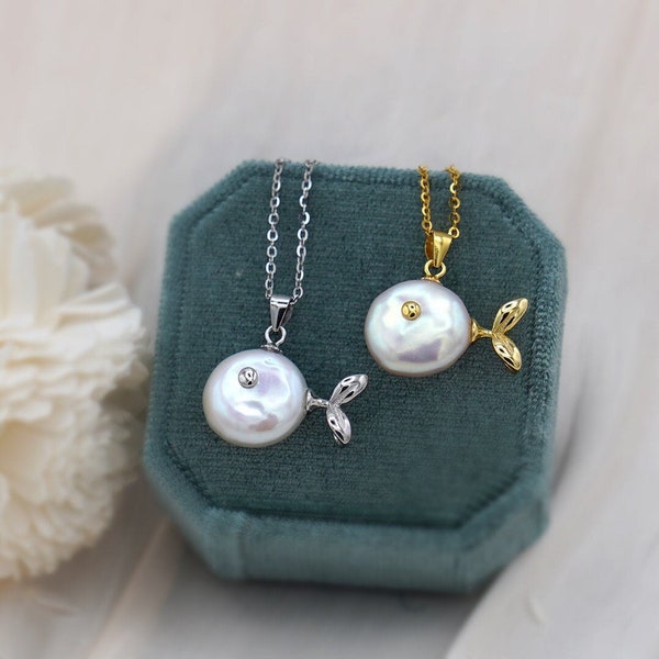 Gold Baroque Pearl Fish Necklace, Fish Pendant, Natural Pearl, Sealife Jewelry, Animal Jewelry, Cute Necklace, Handmade Necklace, Gift Ideas