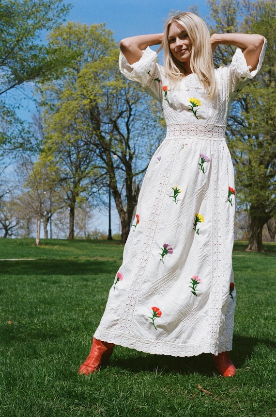 Vintage Garden Party Frock - image 1