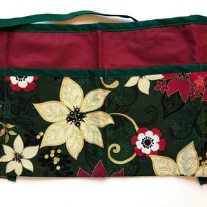 Any Day Cotton Half Aprons Christmas Cream and Red Poinsettias Baristas Vendors Crafters Bakers Hostess