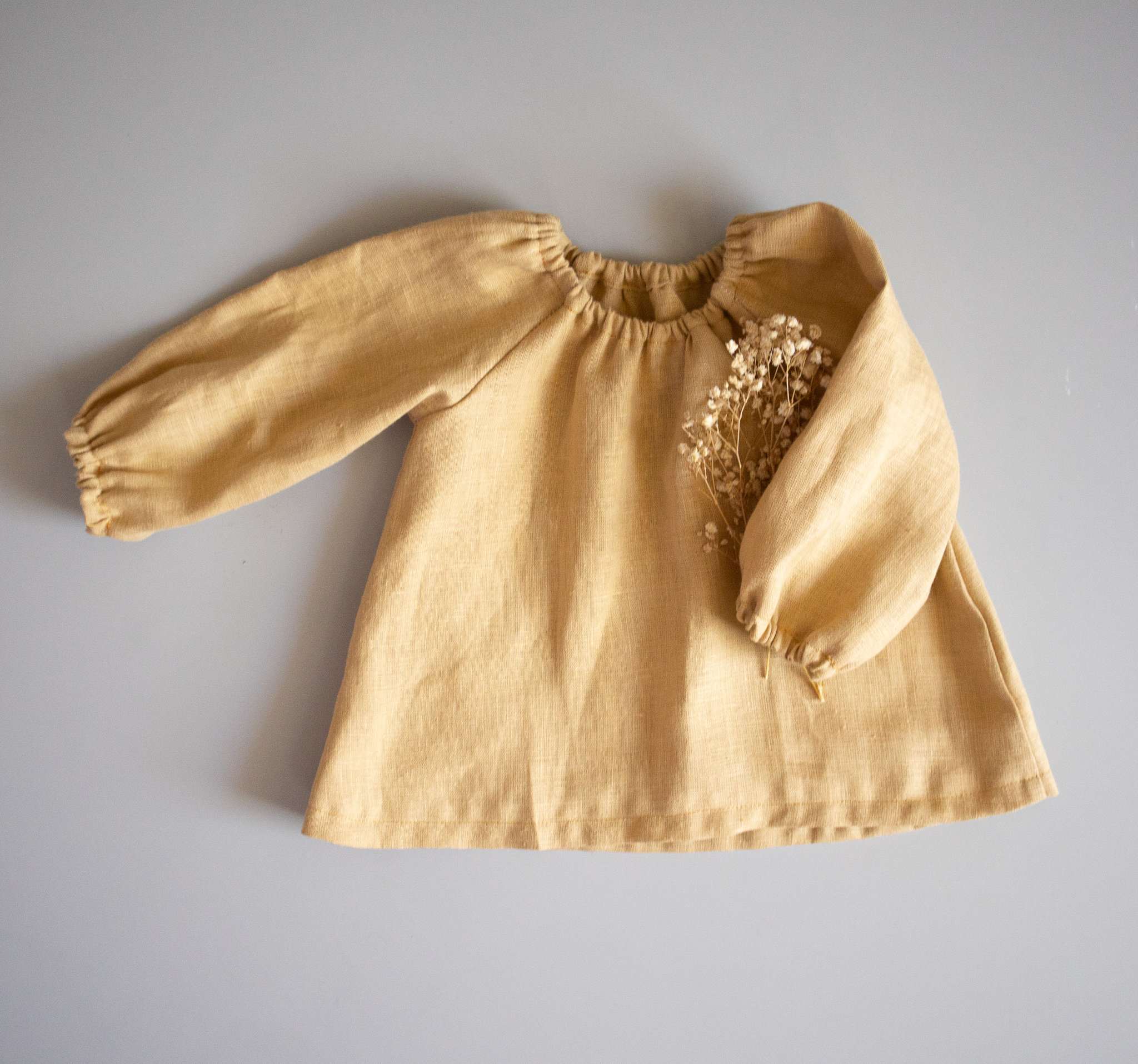 Abbigliamento Abbigliamento unisex bimbi Top e magliette Camicie eleganti e button-down Camicia in lino Cecille con maniche Bishop per bambini 