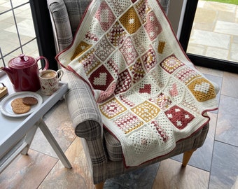 Thé avec grand-mère - Modèle de couverture carrée grand-mère au crochet - jeté au crochet classique PDF