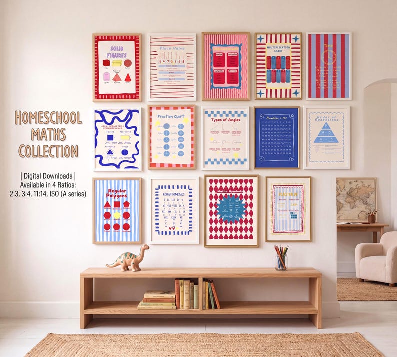 Une collection de quatorze affiches éducatives murales illustrant des concepts mathématiques tels que les solides, la valeur de position, la multiplication, les fractions, les angles, les nombres, les opérations, les polygones et les symboles.