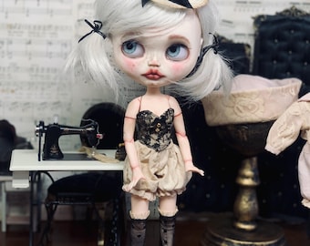 MORCHELLA-Custom Blythe doll OOAK