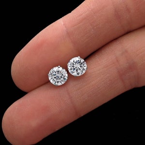 Kolczyki Moissanite Solidne 14K Białe Złoto 0,25ct-4,00ct(3 mm-8 mm) Okrągłe Kolczyki Koszykowe ze Śrubą Wszystkie Rozmiary