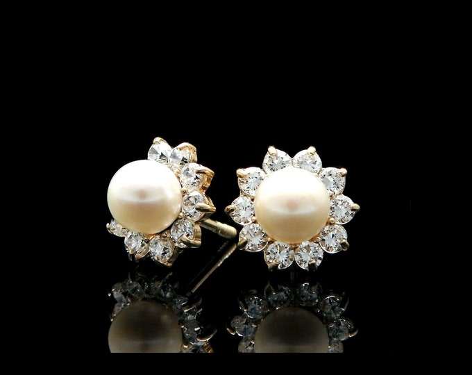 1.00ct Brilliant Round Created Diamond Halo Pearl Earrings Solid 14K Yellow Gold Cluster Screw-Back Studs