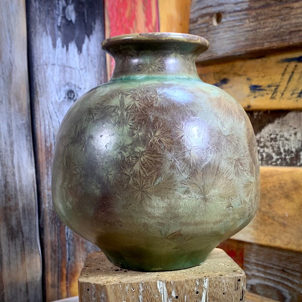 Vase en Grès Cristallisé.