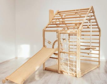 Indoor speeltoestel voor kinderen, houten speelhuisje, Montessori klimset met glijbaan, touwladder, gymnastiekringen en schommel