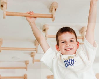 Klimstangen voor kinderen, houten klimrekken, klimtoestellen voor de speelkamer