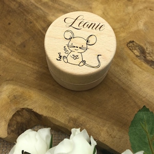 Anpassbare Zahnbox aus Holz