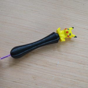 Ergonomic Crochet Hook with Character Head: Tapered or Inline Hook