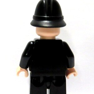 Lego Police Policeman Minifigure Officer Constable Boy Man Flesh Skin Beard image 2