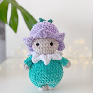 Low-sew Crochet Flower Crochet Bluebell Doll Flower Plushie: Maybelle the Bluebell Girl Amigurumi PDF patternEnglish image 4