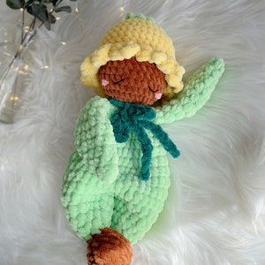 Laag-naai gehaakte Zonnebloem Lovey Snuggler Veiligheidsdeken: Sammie de Zonnebloem Baby |Amigurumi PDF-patroon|Engels