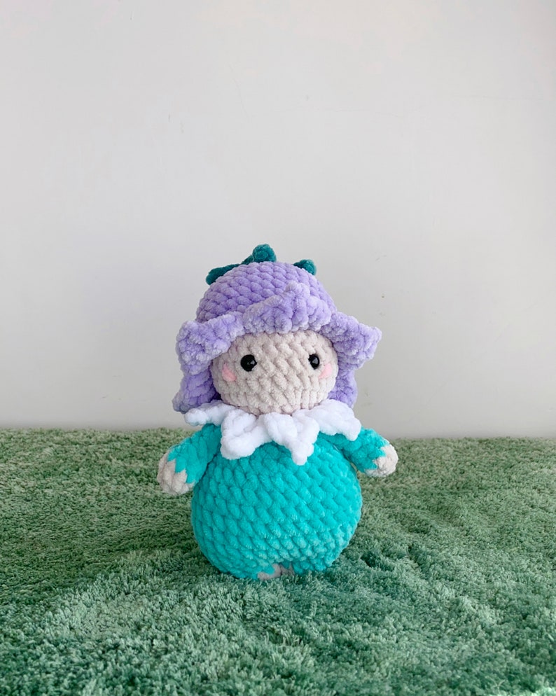 Low-sew Crochet Flower Crochet Bluebell Doll Flower Plushie: Maybelle the Bluebell Girl Amigurumi PDF patternEnglish image 5