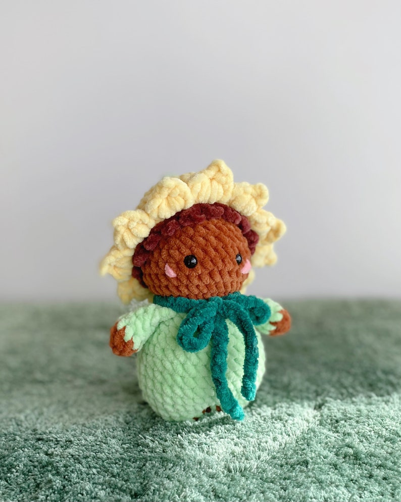 Low-sew Crochet Bluebell Sunflower Mushroom Crochet Doll bundle: The Garden Minions Amigurumi PDF patternEnglish image 7