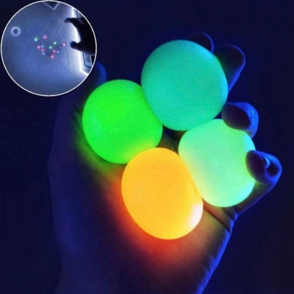 Glow In The Dark Squishy Stress Balls / Fidget Spielzeug