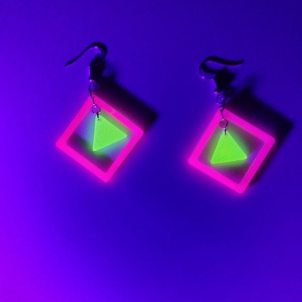 Hot pink fuscia/neon yellow earrings glow in the dark funky 80s 90s