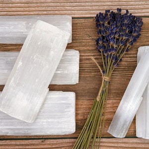 Selenite Stick, Ethically Sourced Crystals, Eco-friendly Packaging, Selenite Crystal