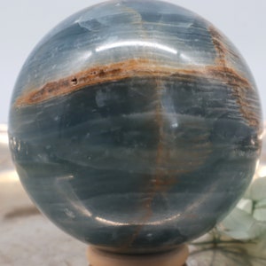 BLUE ONYX gemstone ball 71 mm ~high quality ~beautiful grain ~highly polished ~rare piece of jewelry ~minerals crystal ball collector