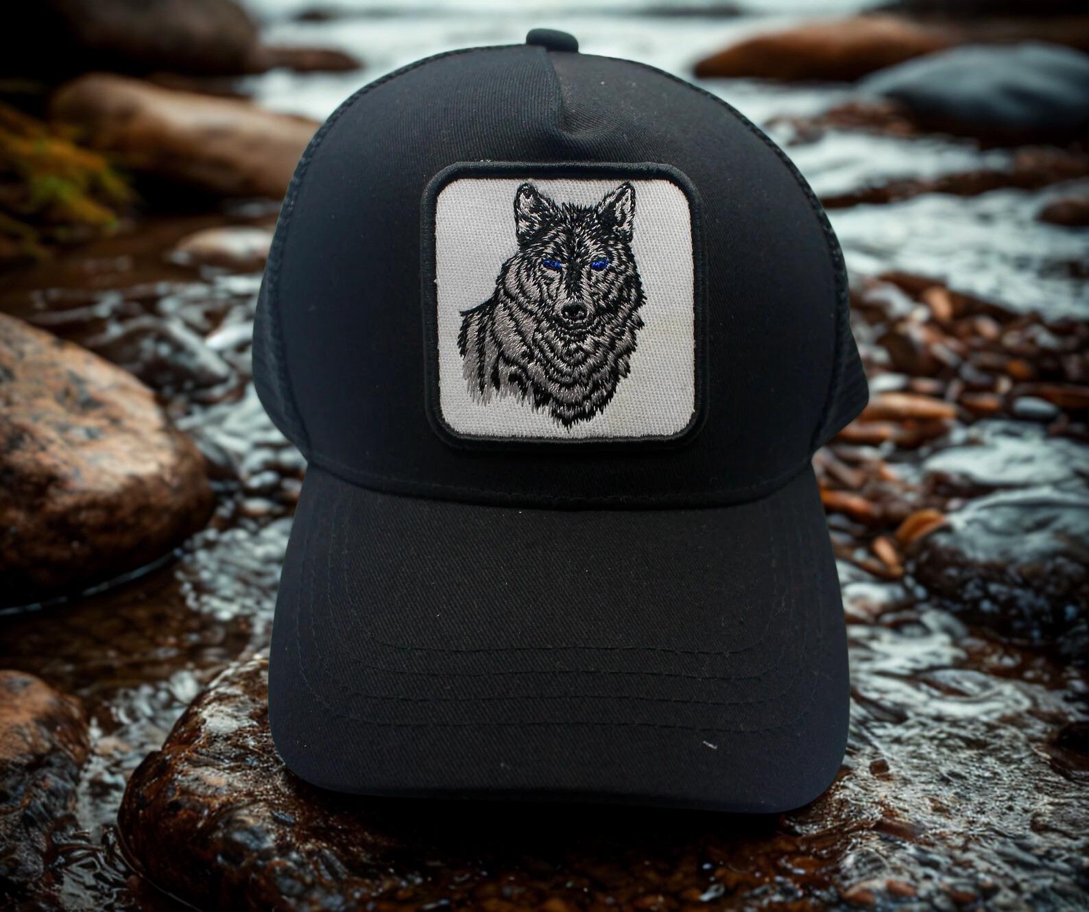 Women\'s Animal Embroidered Baseball Cap Black Gray Lightweight Casual Loin Amazon.com: Funny Baseball Cap for Men Women, Animal Wolf  main image 2