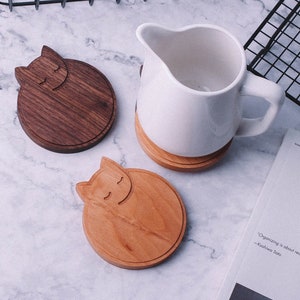 Handmade coasters with solid wood, lovely cat, warm