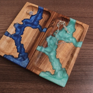 Jewelry dish, Nightstand tray, Wooden Desk Organise, Catch All Tray, Jewelry organizer, Table organizer, Gift for her.