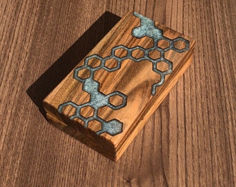 Walnut Wood Resin Jewelry Box: Velvet Interior, Magnetic Closure