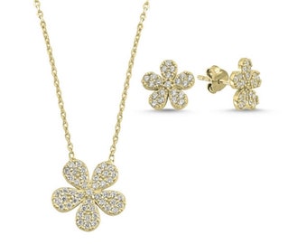 Daisy Dream gold plated 925 sterling silver necklace and earrings set