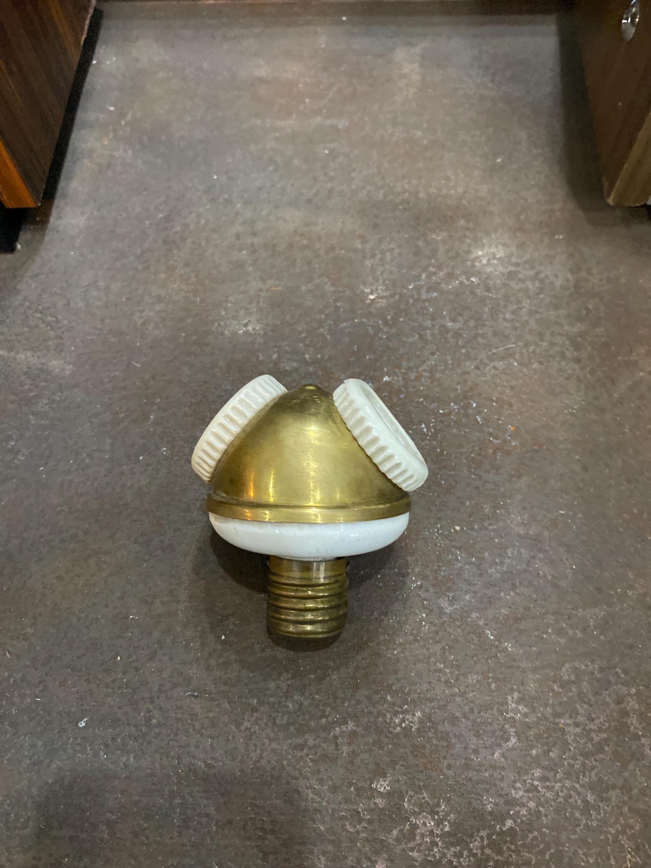 Benjamin Light Socket - Etsy Benjamin ベンジャミンソケット 2