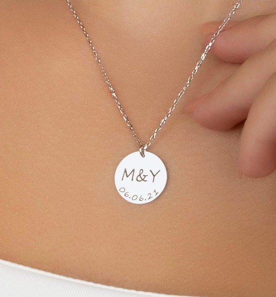 Best Initial Necklace for Girlfriend: Top Picks – ROSOKI
