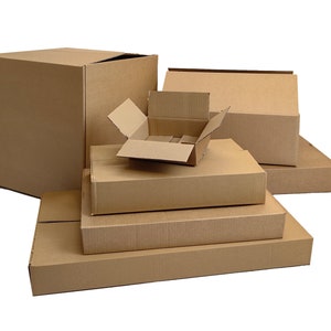 Shipping Storage Boxes Postal Small Parcel Packet Strong Cardboard RSC - Regular Slotted Carton Boxes Eco-friendly Recyclable Flat Pack