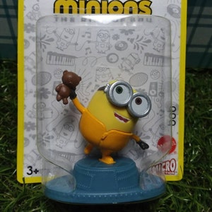 Minion "Bob" Minifigure Collectible Toy/ Minions Collectible/ The Elf's Cottage