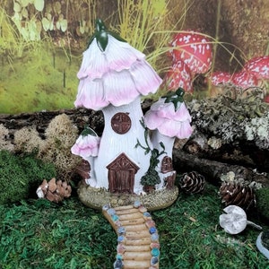 Outdoor Resin Cute Wing Flower Fairy Garden Accessories Park Square Table Fairycore  Decor House Balcony Lawn Statues Ornaments